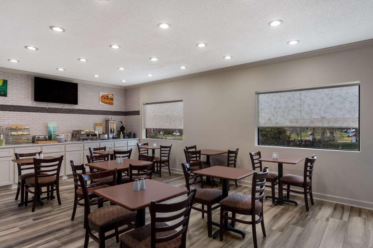 Quality Inn & Suites Pearl-Jackson Zewnętrze zdjęcie