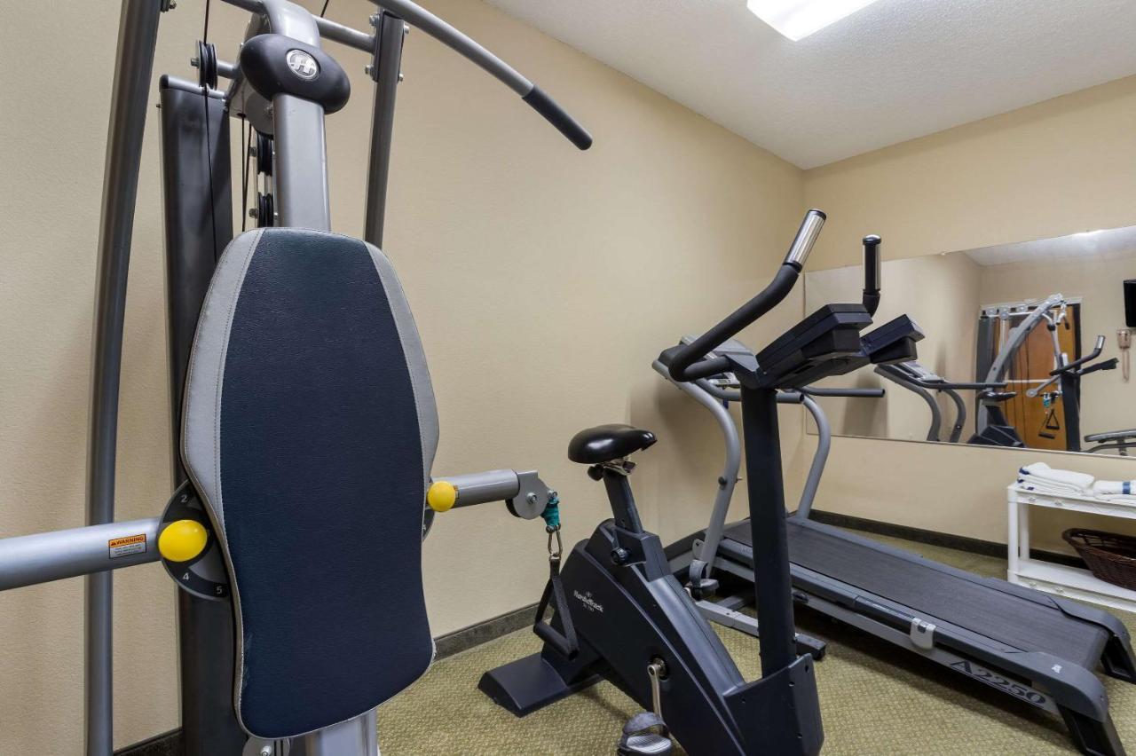 Quality Inn & Suites Pearl-Jackson Zewnętrze zdjęcie