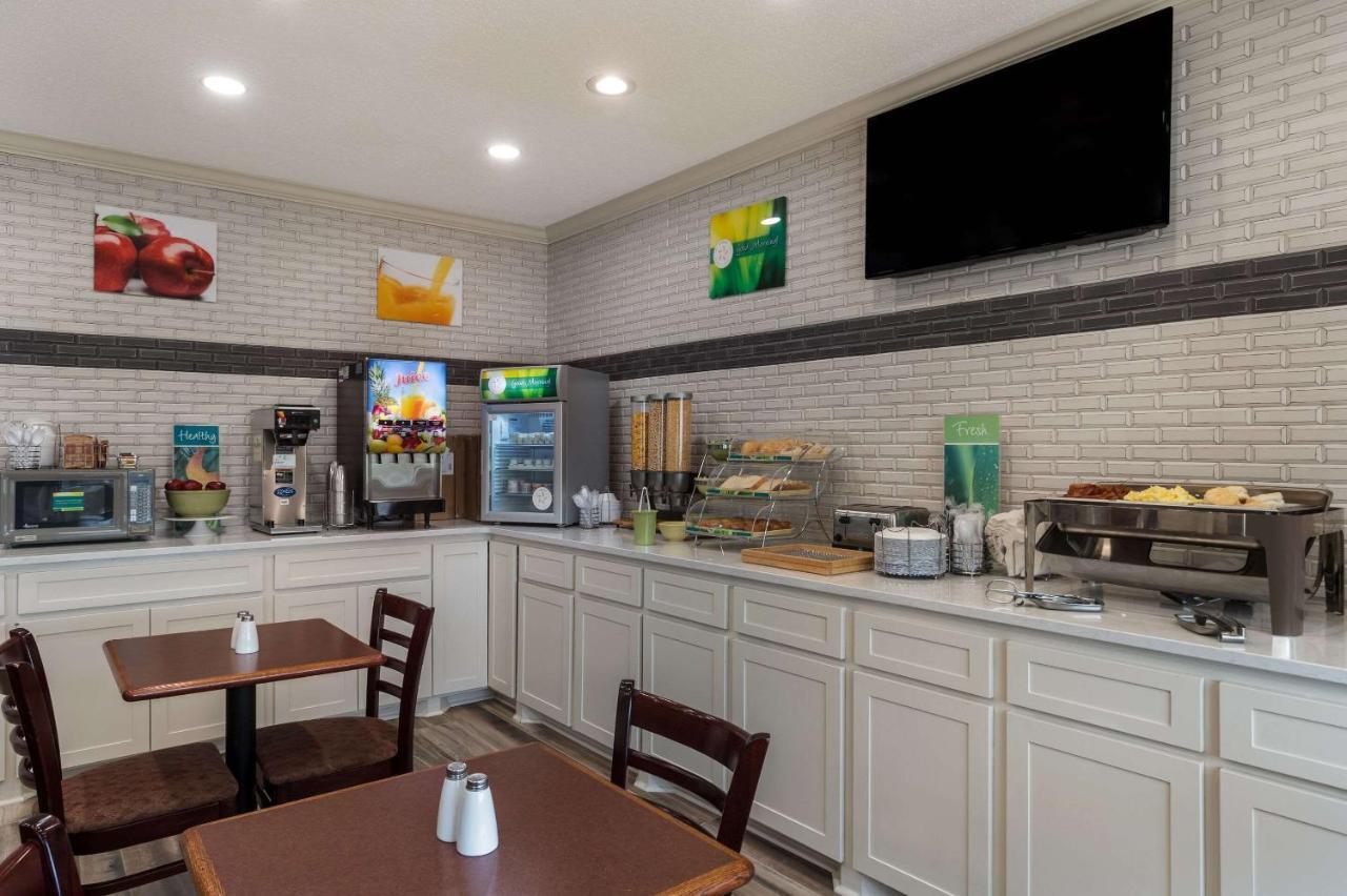 Quality Inn & Suites Pearl-Jackson Zewnętrze zdjęcie