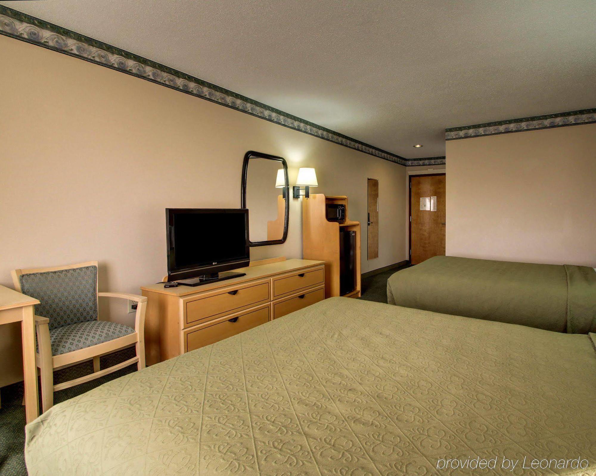 Quality Inn & Suites Pearl-Jackson Zewnętrze zdjęcie